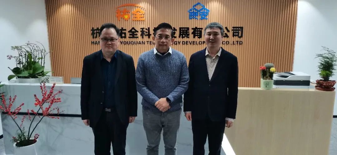 2397054da824e3c66a770f1e27dea64.jpg 圖片